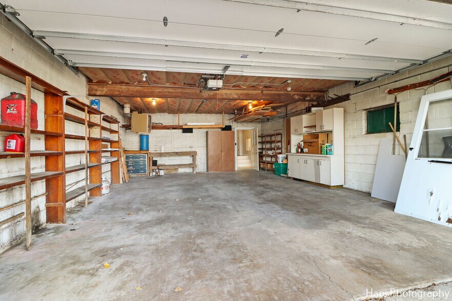More Photos Of 132 Center St, Grayslake Storefront For Sale