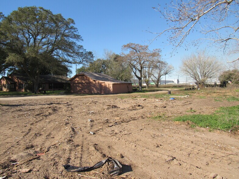 More Photos Of 2123 Woods Rd, Brookshire Land For Sale