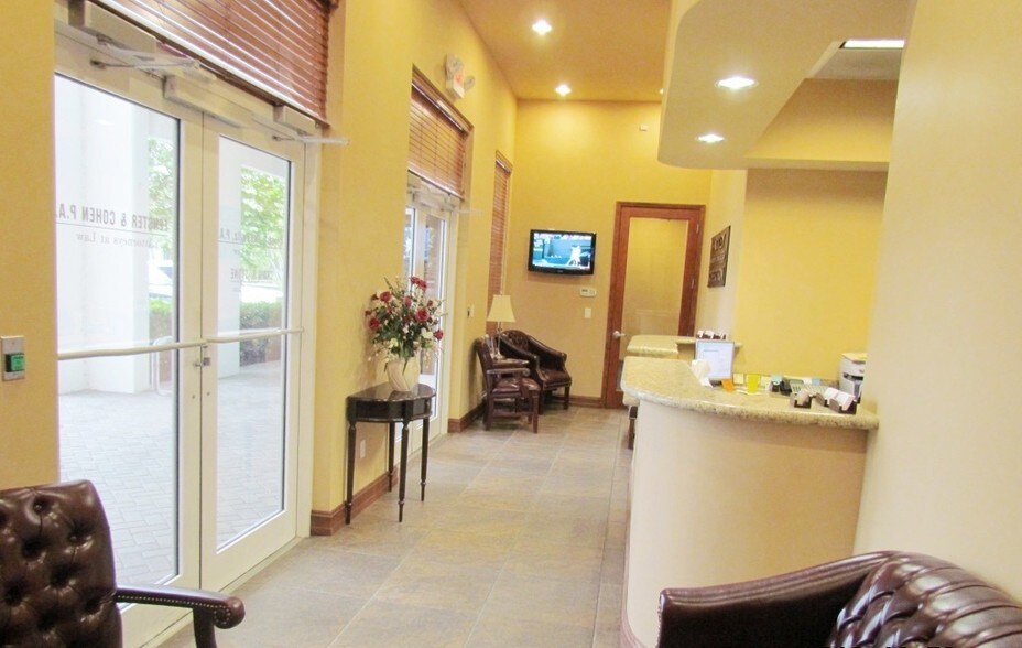 More Photos Of 1391 Sawgrass Corporate Pky, Sunrise Office For Sale