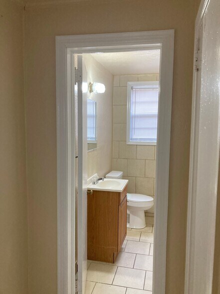 More Photos Of 1419 Marguerite Ave, Anniston Apartments For Sale