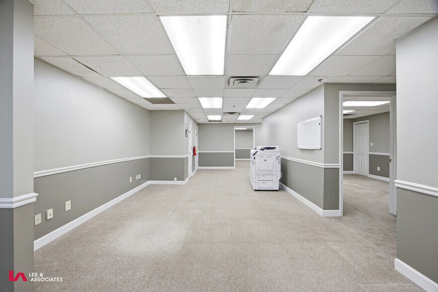 More Photos Of 101 Conyers Industrial Dr, Cartersville Warehouse For Sale