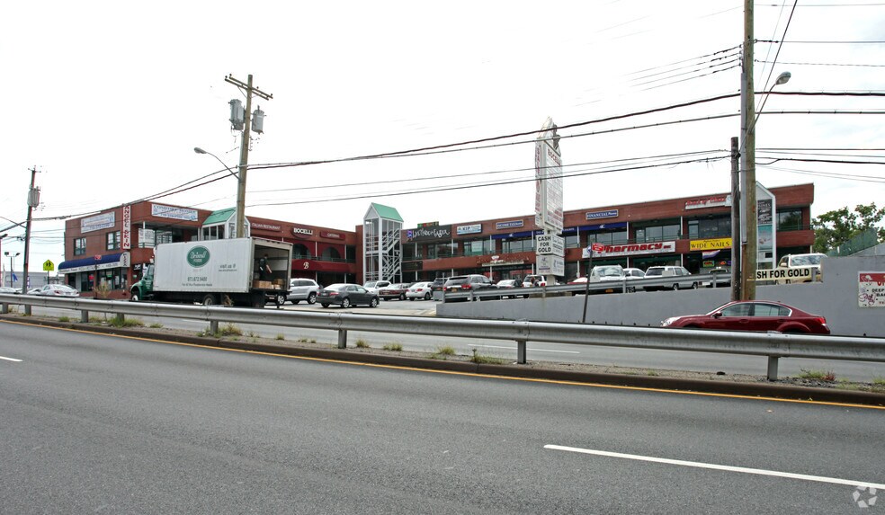 More Photos Of 1250 Hylan Blvd, Staten Island Storefront Retail Office For Sale