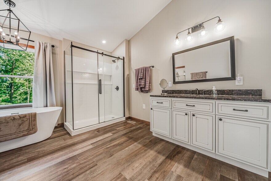 More Photos Of 23095 Buena Vista Rd, Rockbridge Apartments For Sale