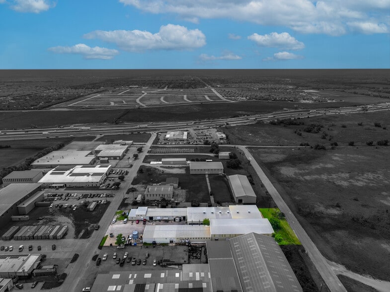 More Photos Of 1121-1201 Industrial Dr, Royse City Manufacturing For Sale