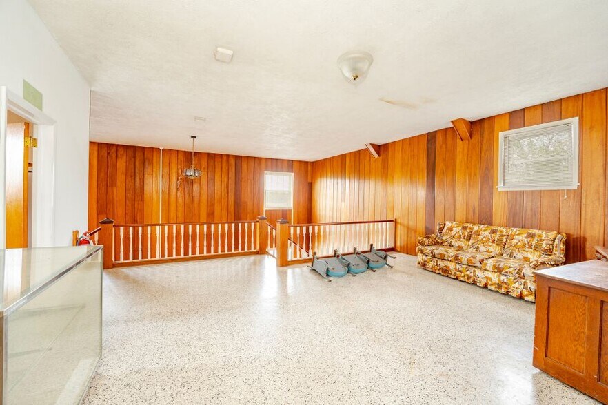 More Photos Of 82 Mill St, Mays Landing Restaurant For Sale