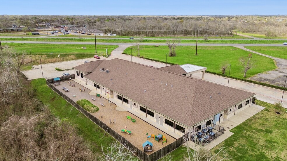 More Photos Of 2007 FM 2004 Dr, Richwood Daycare Center For Sale