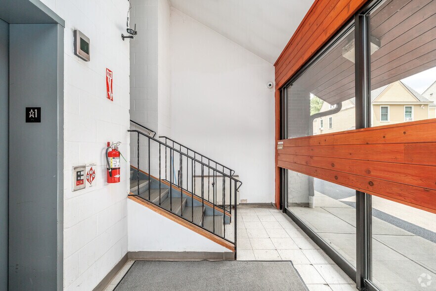 More Photos Of 2 Crandall St, Binghamton Apartments For Sale