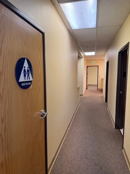 More Photos Of 652 Petaluma Ave, Sebastopol Medical For Lease