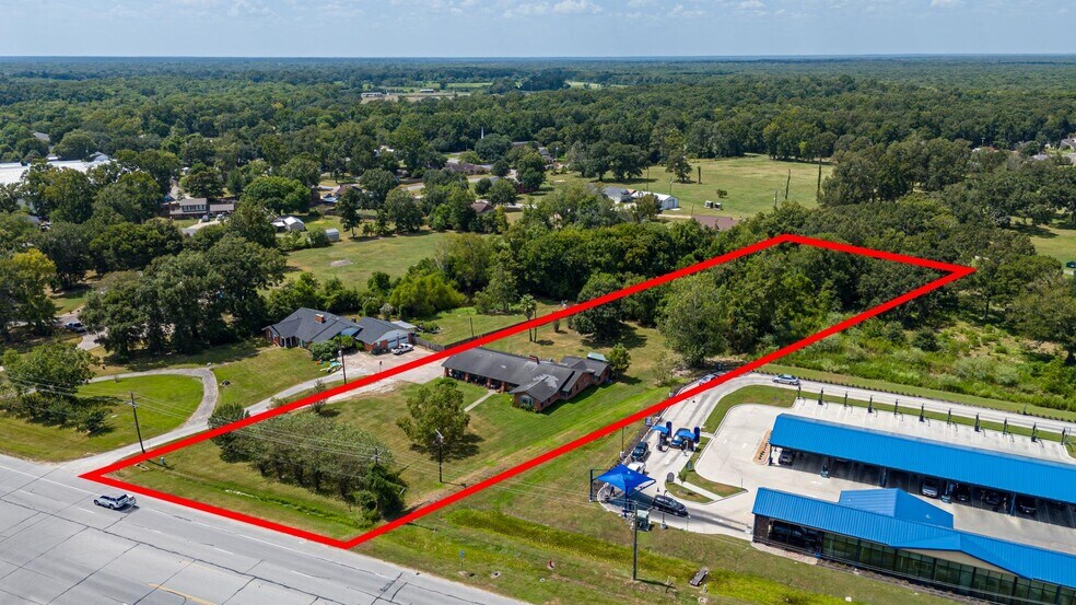 More Photos Of 3013 N Main St, Liberty Land For Sale
