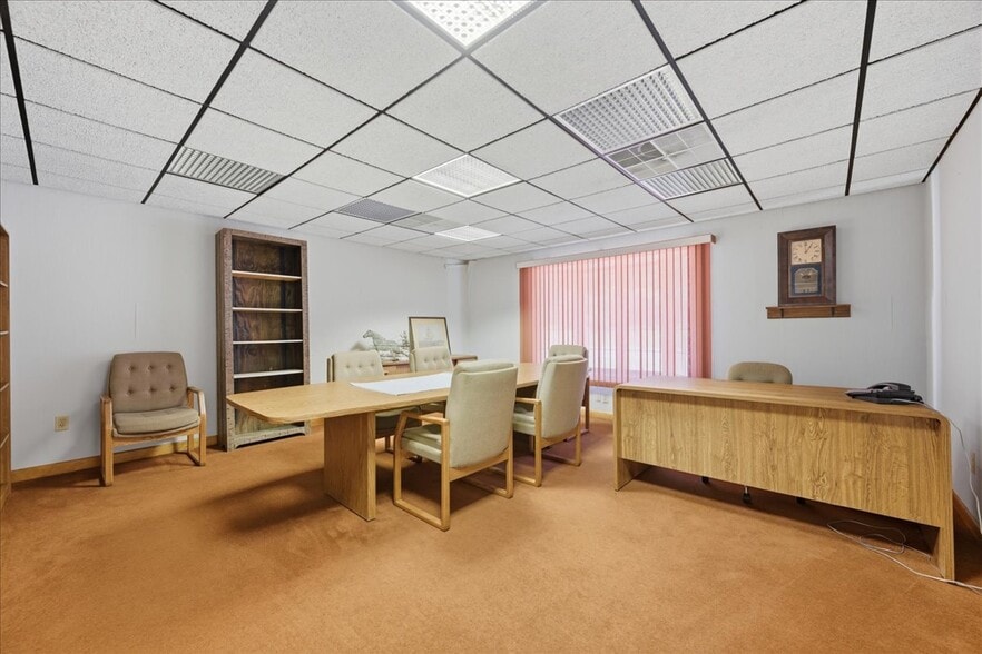 More Photos Of 17 Halls Mill Rd, Preston Manufacturing For Sale