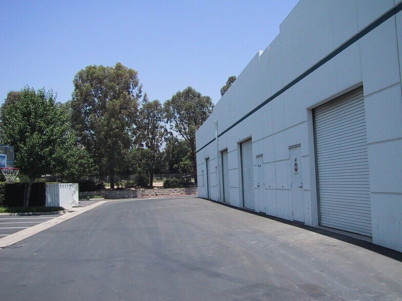 More Photos Of 2125 Wright Ave, La Verne Light Distribution For Lease