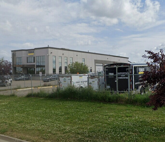 More Photos Of 9503-9603 79 Av, Fort St John Light Manufacturing For Lease