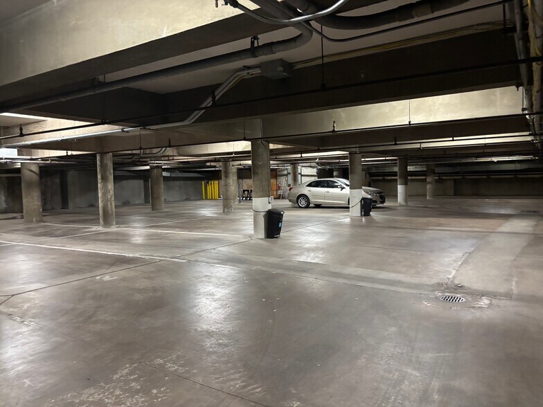 More Photos Of 231-235 N 2nd St, Harrisburg Office For Sale