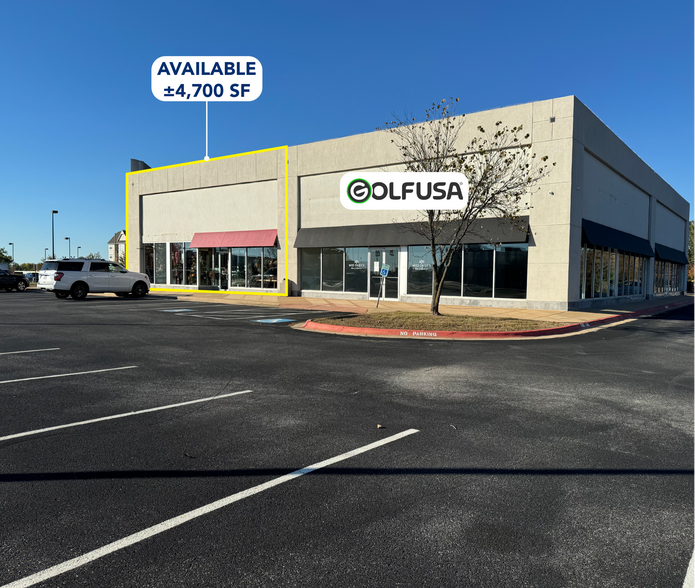 More Photos Of 529 46th St, Rogers Freestanding For Lease