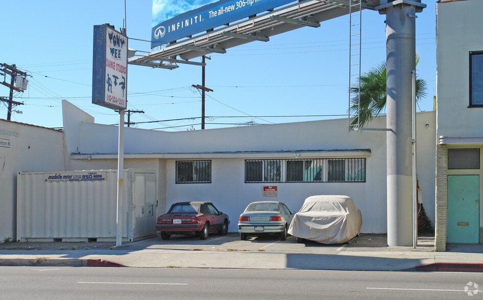 More Photos Of 2855 S Robertson Blvd, Los Angeles Storefront Retail Office For Sale