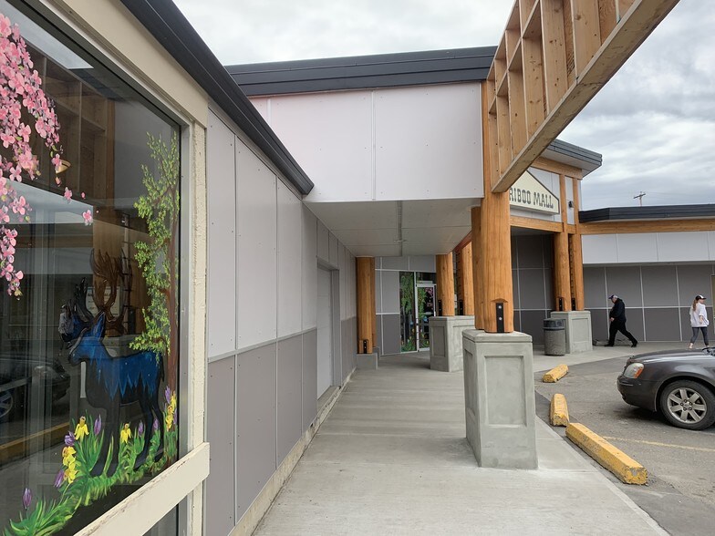 More Photos Of 535 Cariboo Hwy, 100 Mile House Storefront For Sale