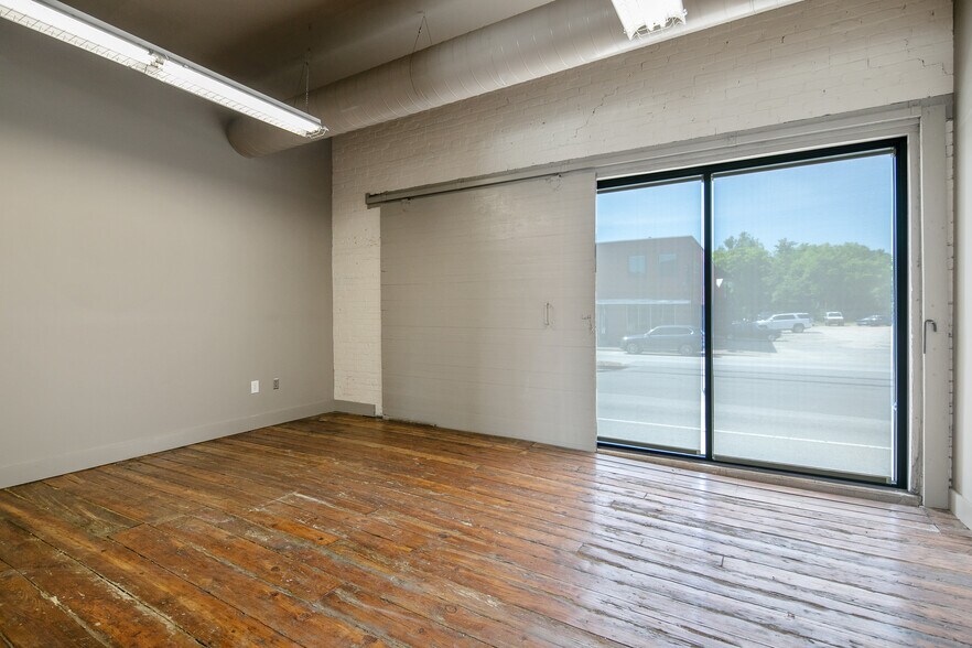 More Photos Of 159 Maxwell St, Fayetteville Office Residential For Sale