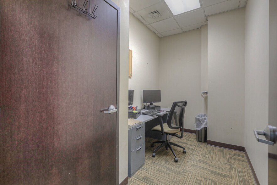 More Photos Of 1811 Charlotte Ave, Nashville General Retail For Sale