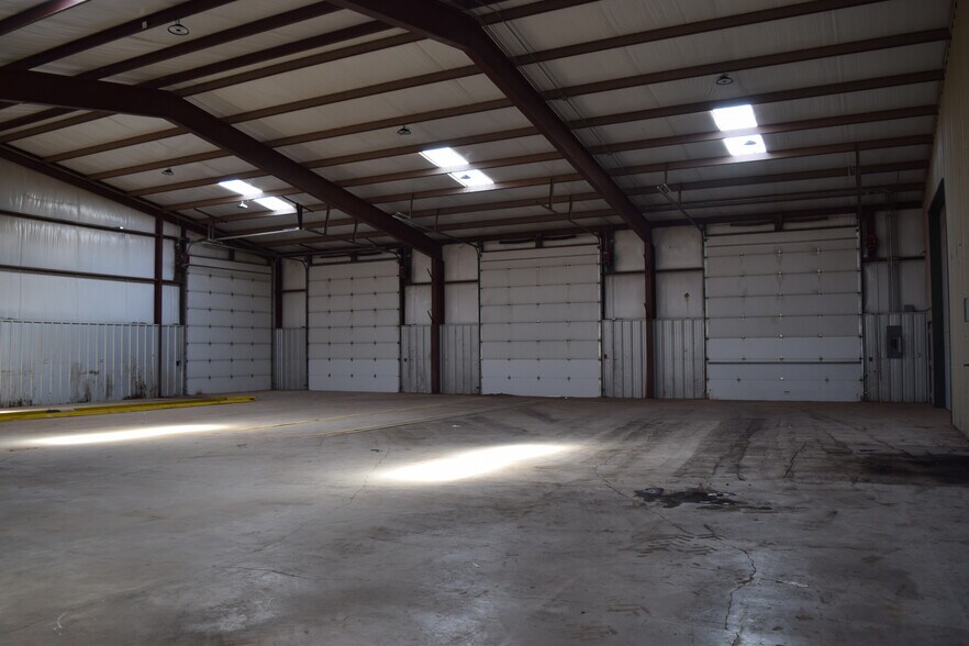 More Photos Of 9701 FM 307, Midland Flex For Sale