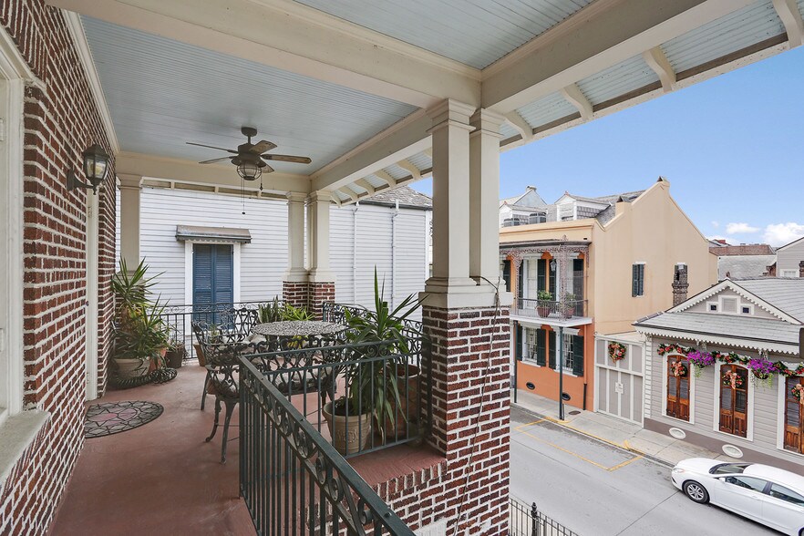 More Photos Of 918 Dauphine St, New Orleans Apartments For Sale