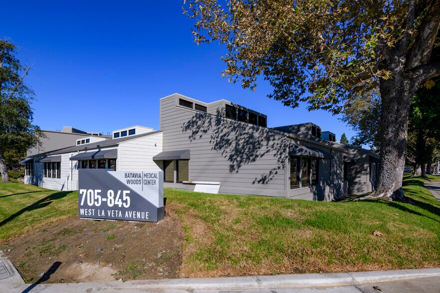 More Photos Of 805 W La Veta Ave, Orange Medical For Lease