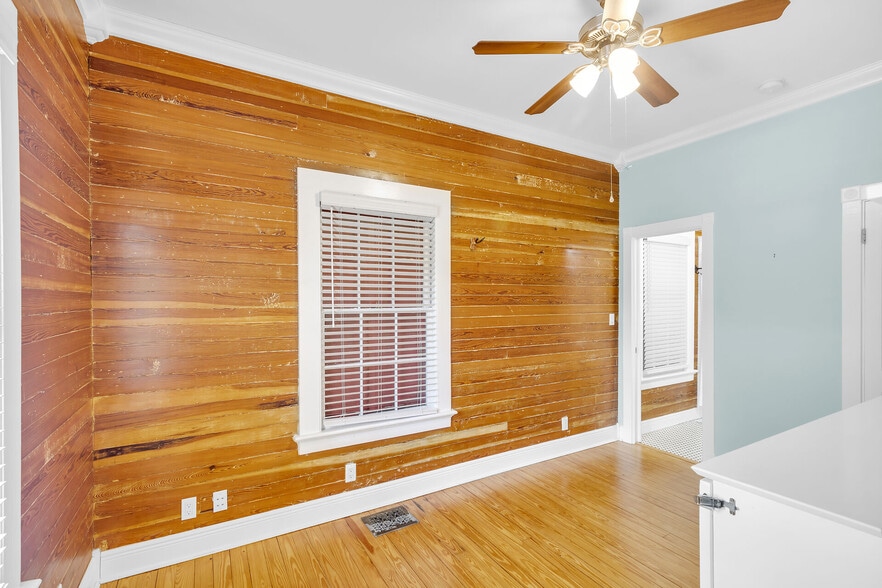 More Photos Of 1409 Truman Ave, Key West Specialty For Sale