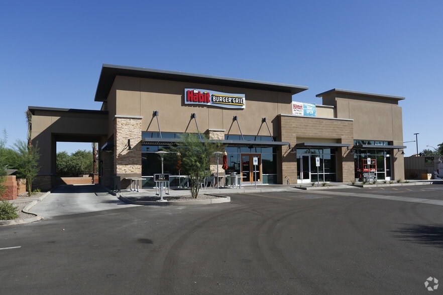 More Photos Of Santan Village Habit Burger, Gilbert Freestanding For Lease