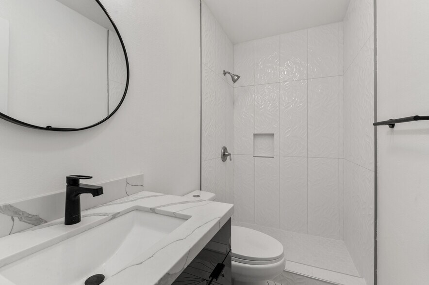 More Photos Of 3828 Arizona St, San Diego Apartments For Sale