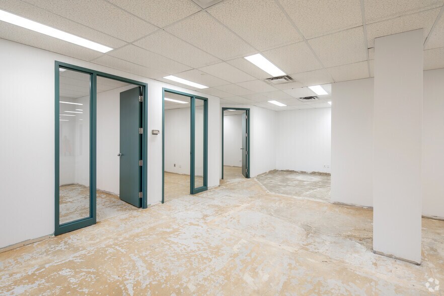 More Photos Of 87 Skyway Ave, Toronto Unknown For Lease