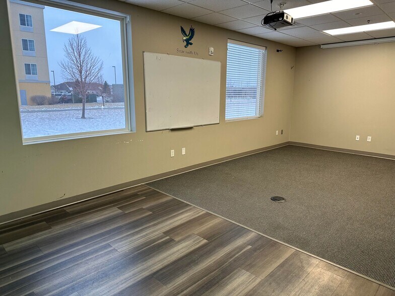More Photos Of 4725 Amber Valley Pky, Fargo Office For Lease