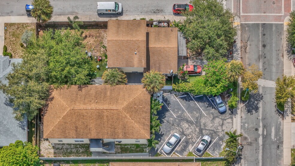 More Photos Of 715 Washington Ave, Lake Worth Apartments For Sale