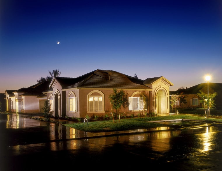 More Photos Of 8400 White Rock Dr, Bakersfield Apartments For Sale
