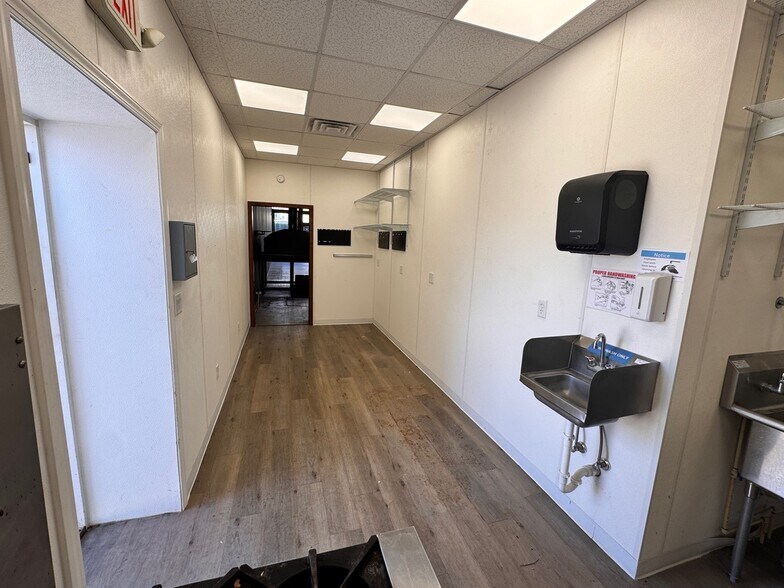 More Photos Of 1830 4th St, Peru Storefront Retail Residential For Sale