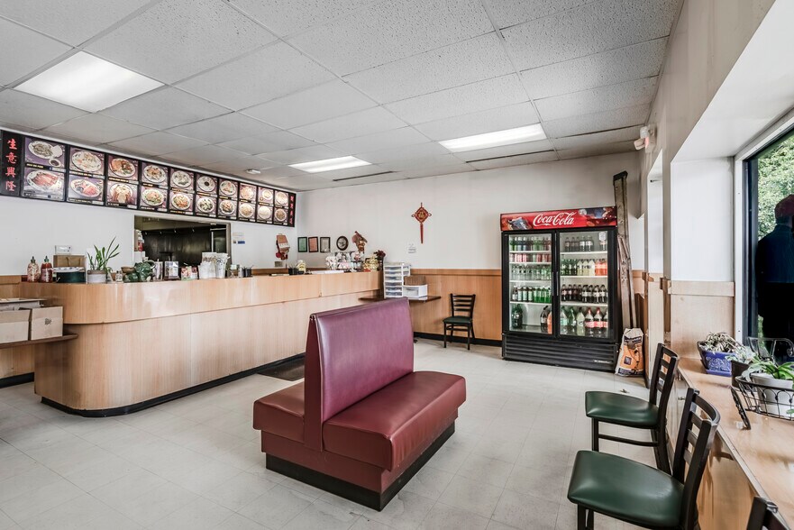 More Photos Of 600-606 Sherrill Rd, Sherrill Storefront For Sale