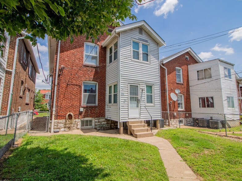 More Photos Of 5036 Tholozan Ave, Saint Louis Multifamily For Sale