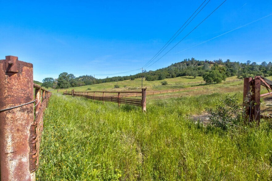 More Photos Of 4780-4784 Mary Harrison Mine Rd, Coulterville Land For Sale