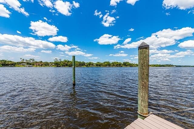 More Photos Of 2200 Marina Park Dr, Fort Myers Marina For Sale