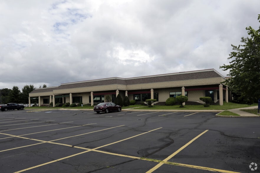 More Photos Of 95 James Way, Southampton Light Distribution For Sale