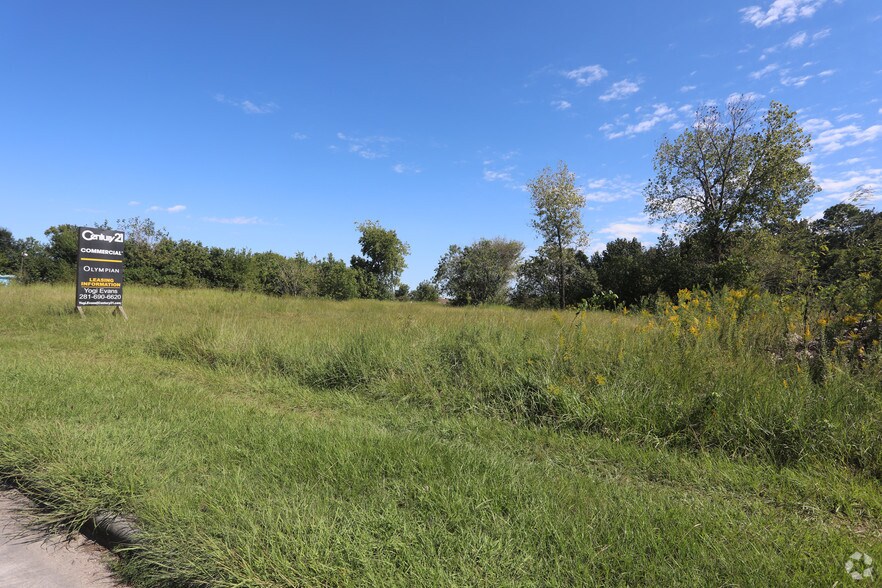 More Photos Of Ella Blvd, Houston Land For Sale