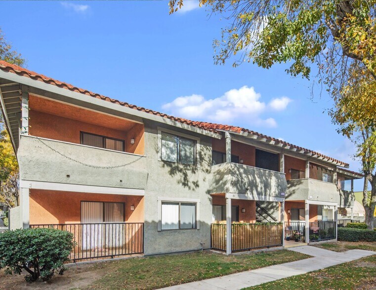 More Photos Of 1531 W Rialto Ave, Fontana Apartments For Sale