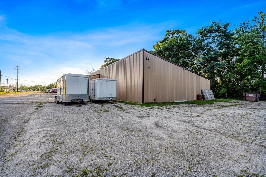 More Photos Of 604 E Wisconsin St, Sparta Industrial For Sale