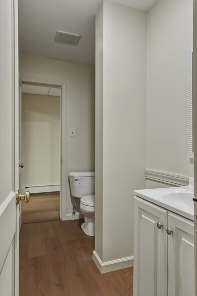 More Photos Of 25 E Pulteney St, Corning Office For Sale