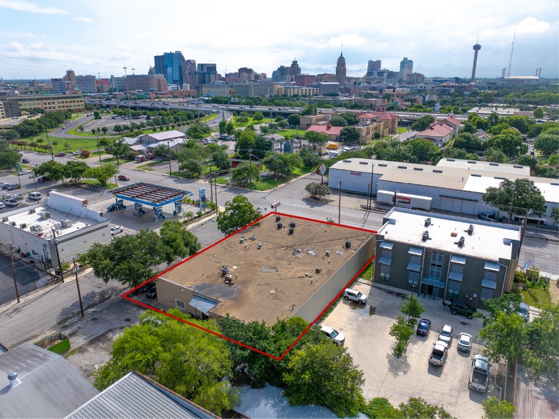 More Photos Of 701 S Frio St, San Antonio Service For Lease