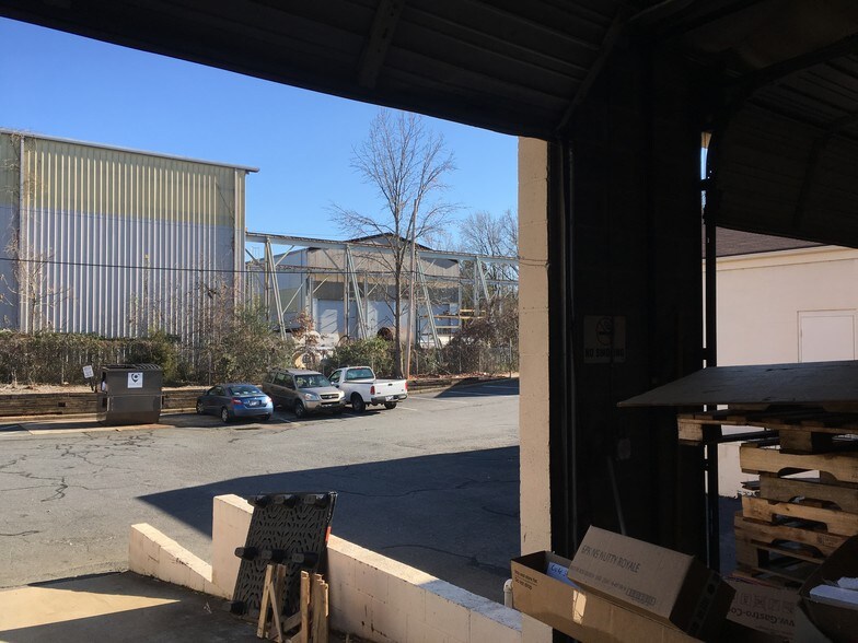 More Photos Of 6612 E WT Harris Blvd, Charlotte Light Distribution For Lease