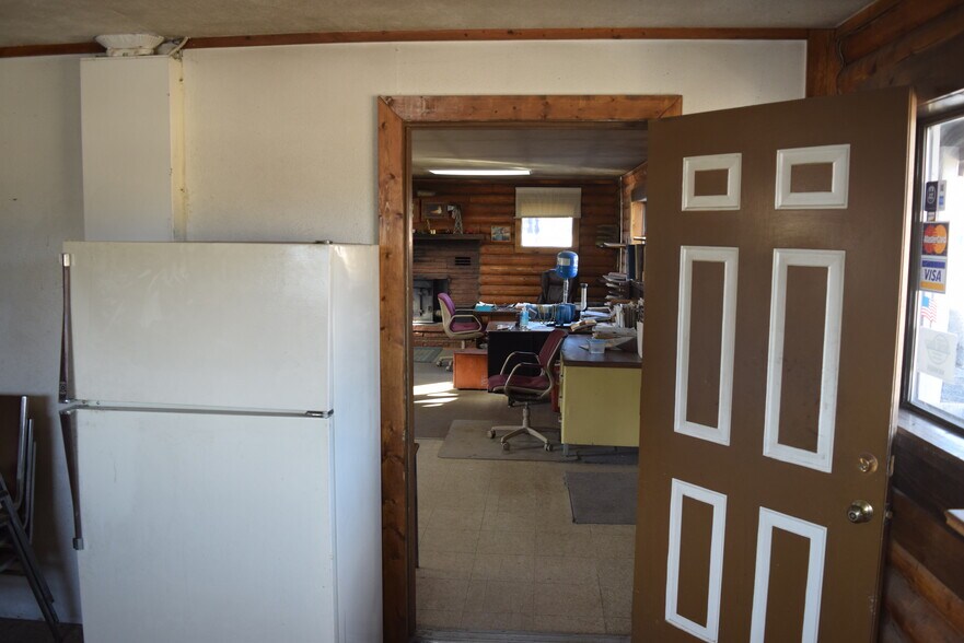 More Photos Of 9054 US Highway 285, Morrison Warehouse For Lease