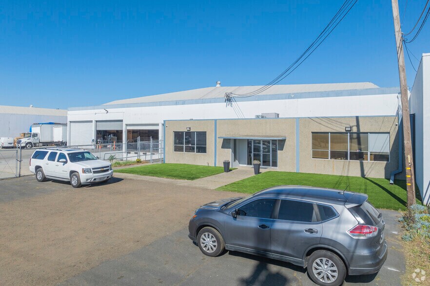 More Photos Of 2015 W 140th Ave, San Leandro Warehouse For Sale