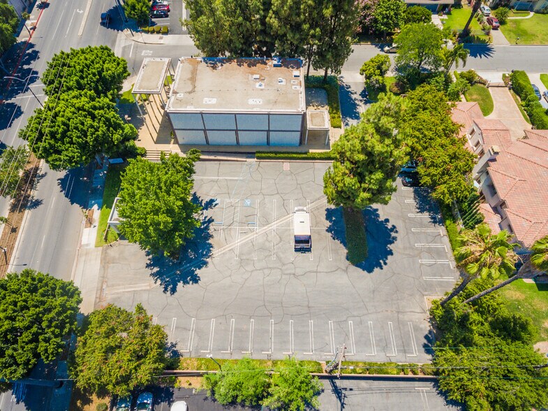 More Photos Of 41 E Live Oak Ave, Arcadia Storefront Retail Office For Sale