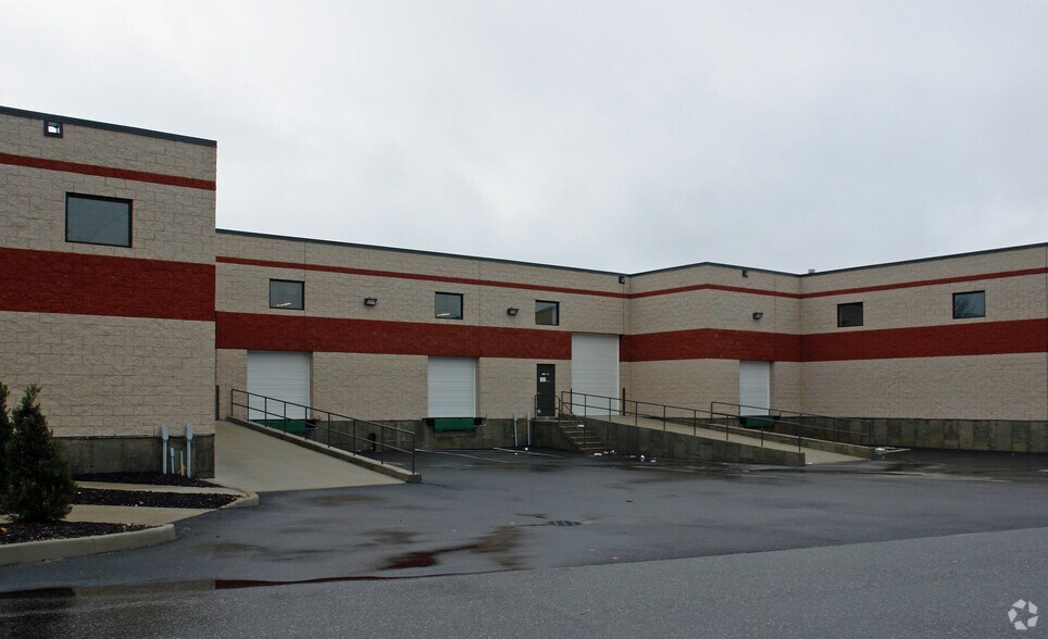 More Photos Of 45 Ramsey Rd, Shirley Manufacturing For Lease