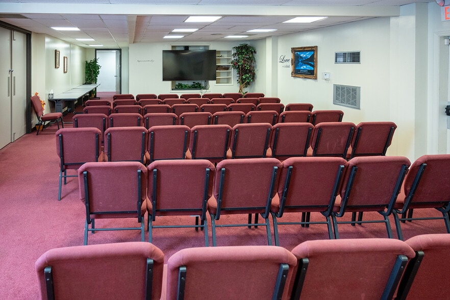 More Photos Of 10355 Mills Rd, Houston Religious Facility For Sale