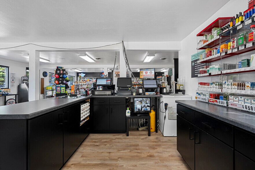 More Photos Of 15376 County Highway W, Crivitz Convenience Store For Sale